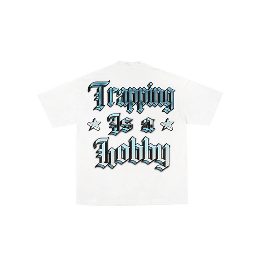 'TRAPPING IS A HOBBY' HEAVYWEIGHT TEE